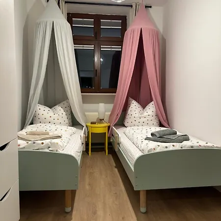 Wohnen Im Alten Standesamt 4 Family 公寓 *